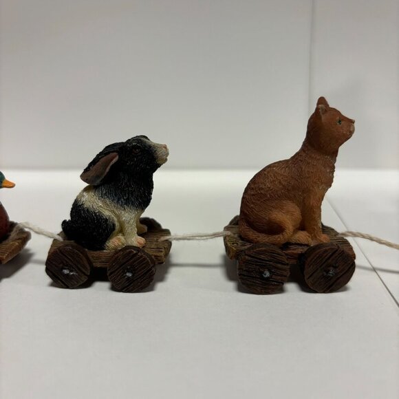 Boyds Bears Figurine with Animals in Red and White - Picture 3 of 13